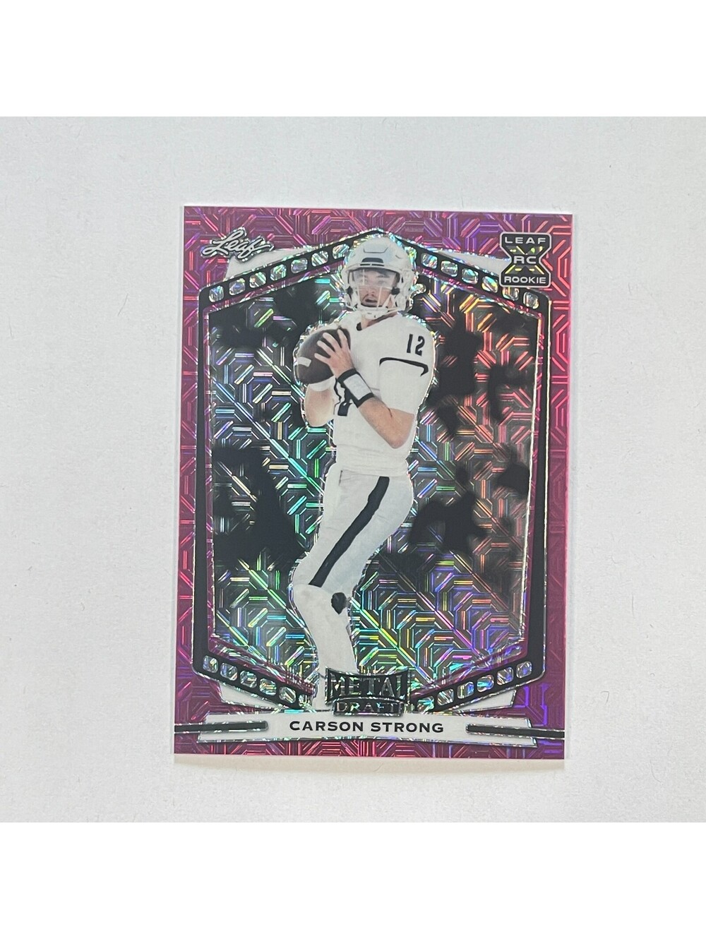 2022 Leaf Metal Draft B-CS1 Carson Strong Pink Mojo Rookie Card